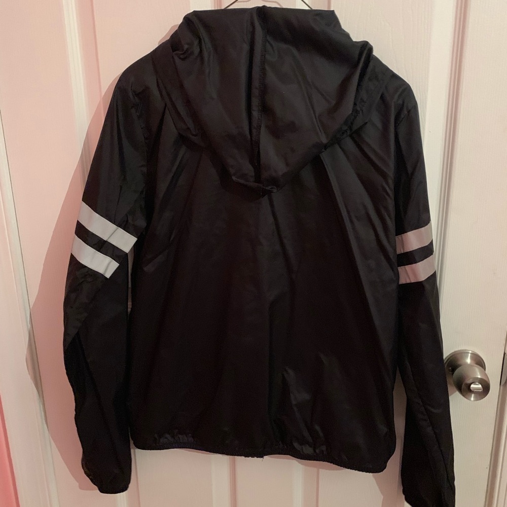 jacket - Picture 2 of 3